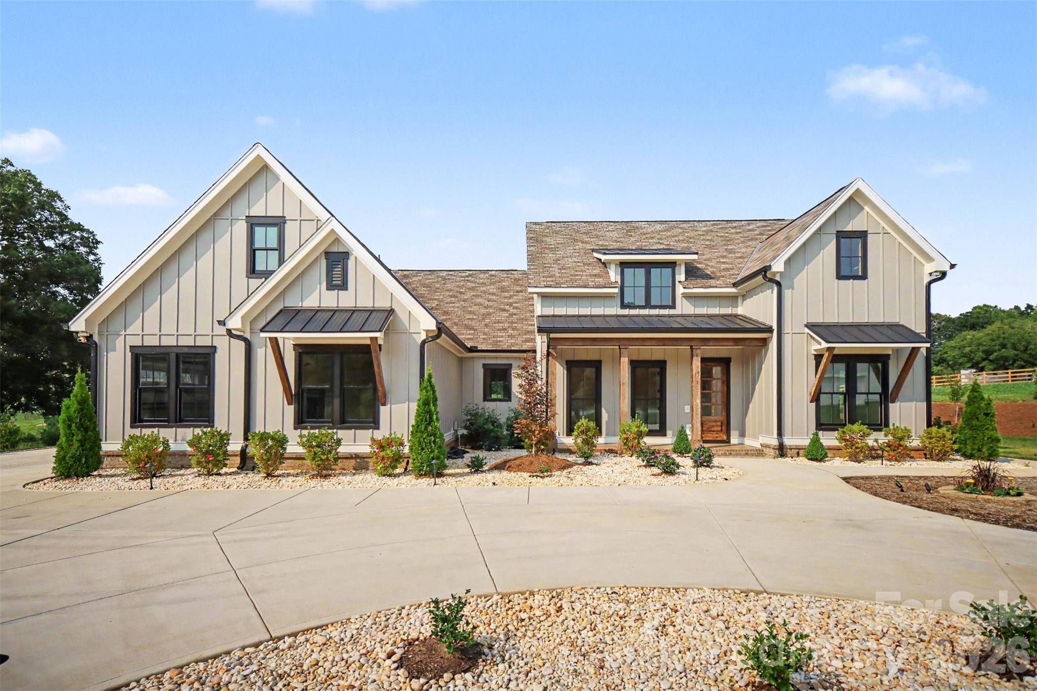 1012 Marthas Meadow LN, Monroe, NC 28112