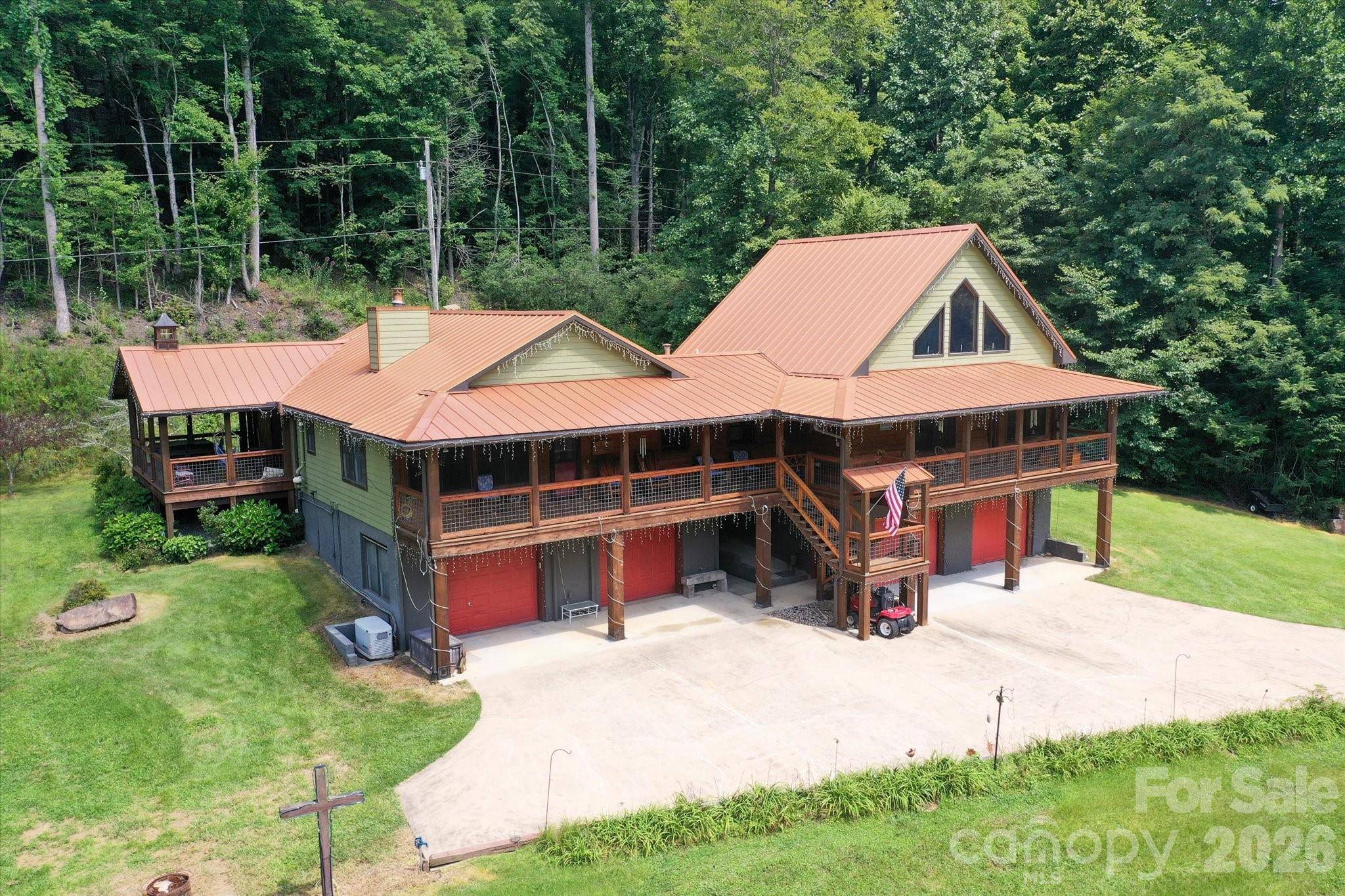 2533 Coopers Creek RD, Bryson City, NC 28713