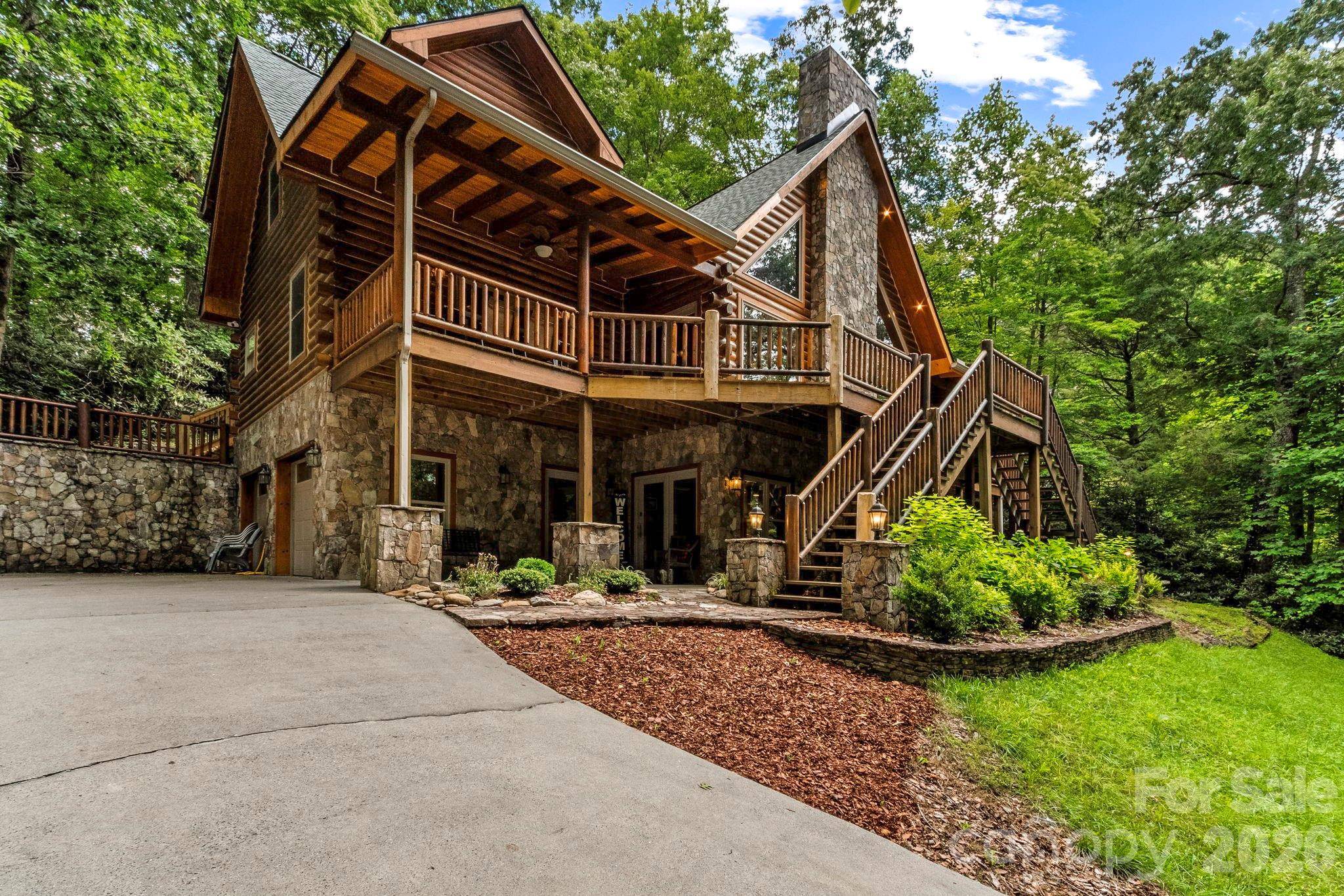 475 S Toe River RD, Burnsville, NC 28714