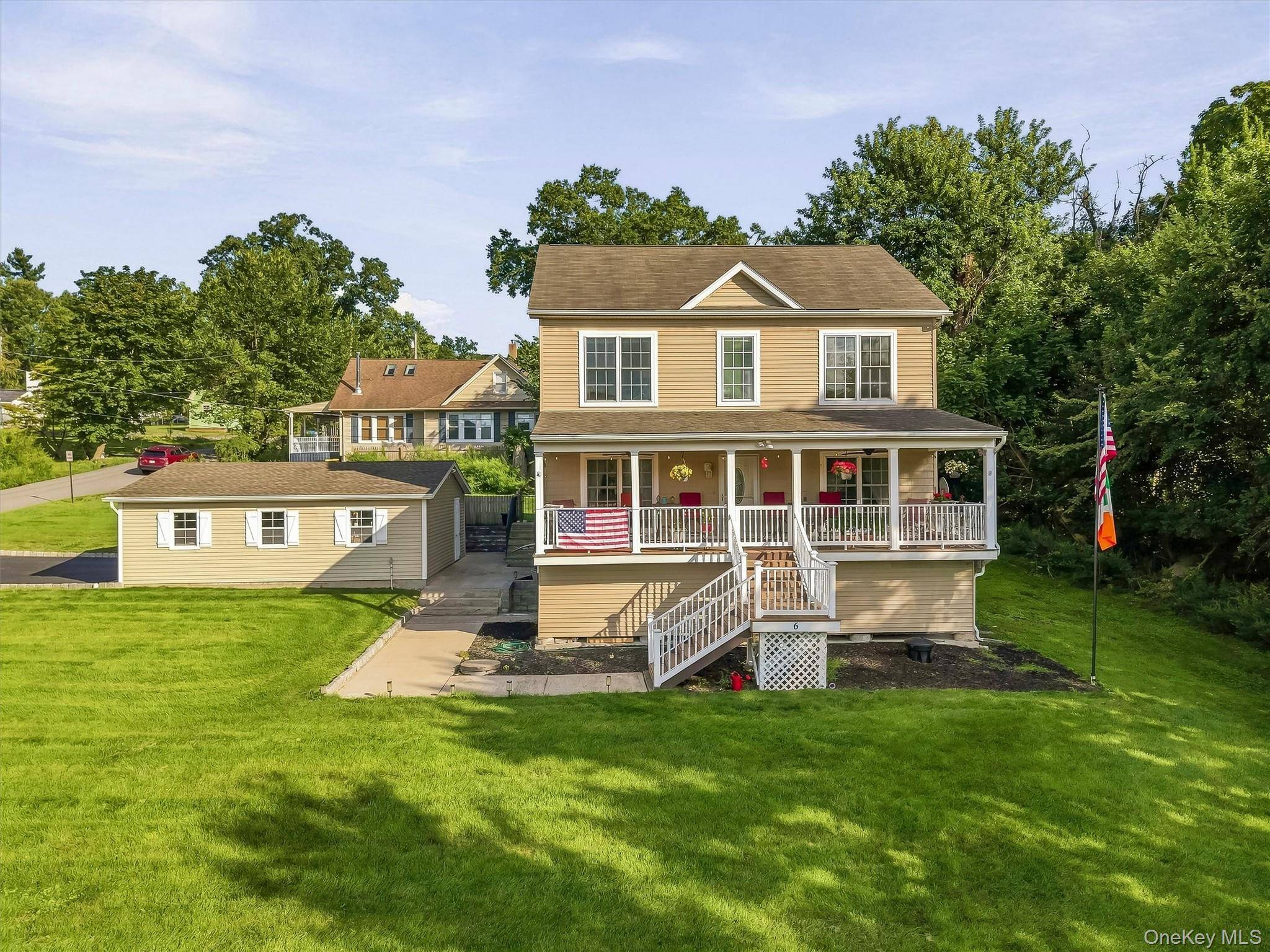 6 E Shore RD, Greenwood Lake, NY 10925