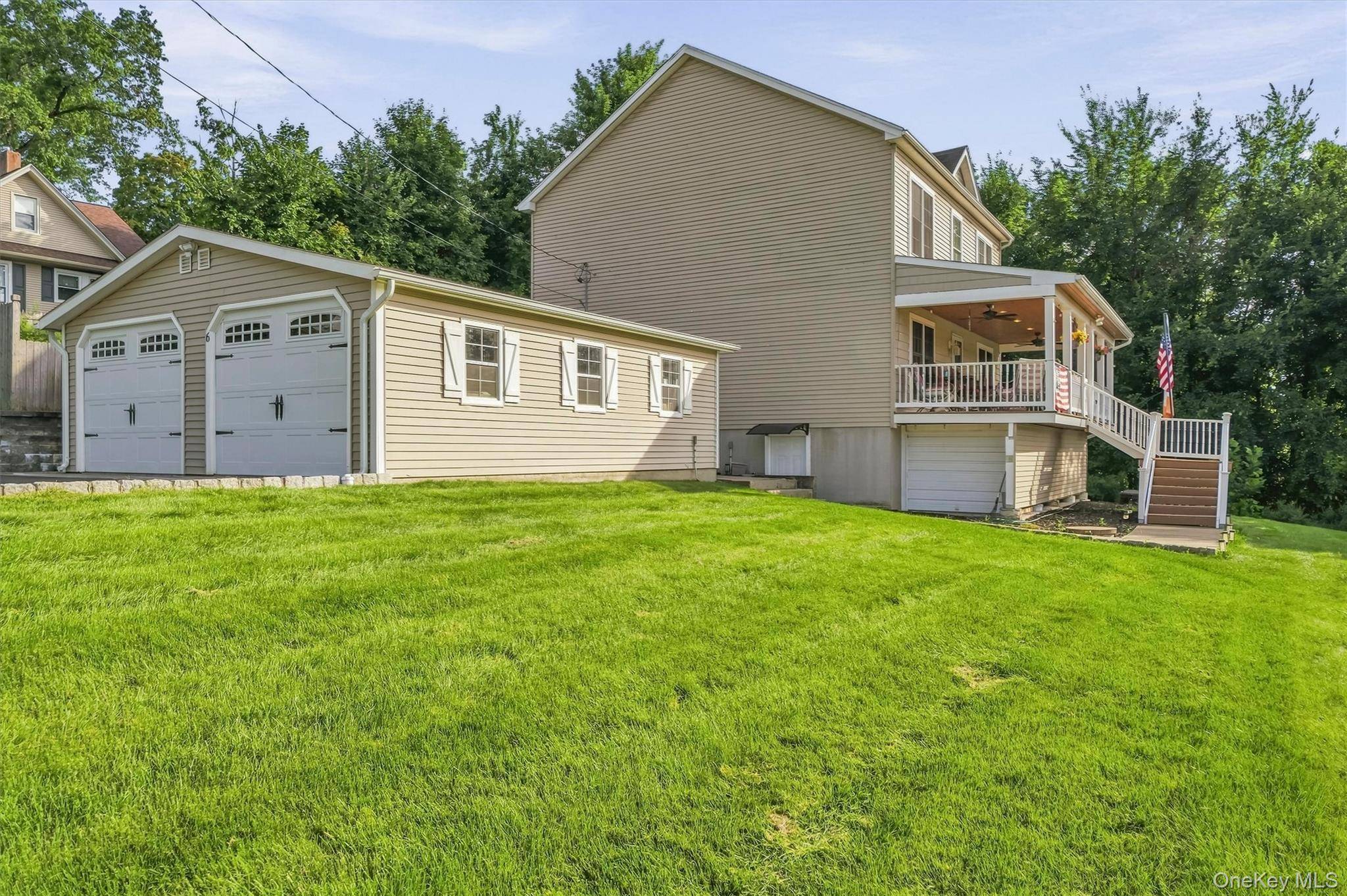 6 E Shore RD, Greenwood Lake, NY 10925