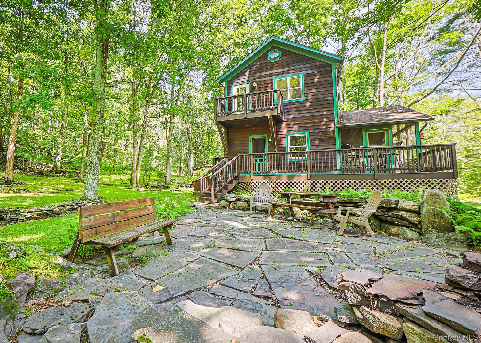 345 Dug RD, Accord, NY 12404