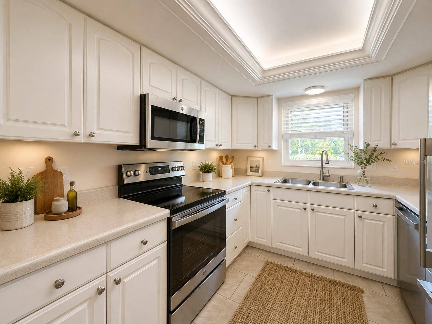 3625 LONGMEADOW #40, Sarasota, FL 34235