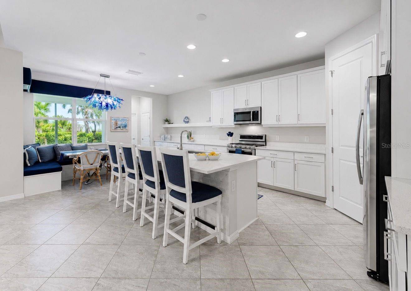 311 CHANTILLY TRL, Bradenton, FL 34212