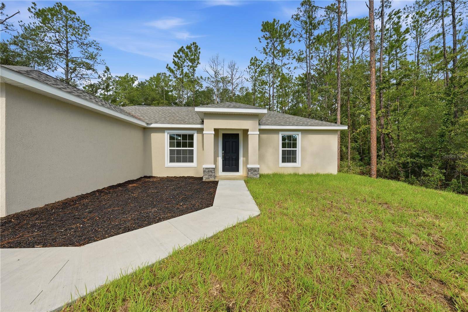 9636 N COUNTRY CLUB WAY, Citrus Springs, FL 34434