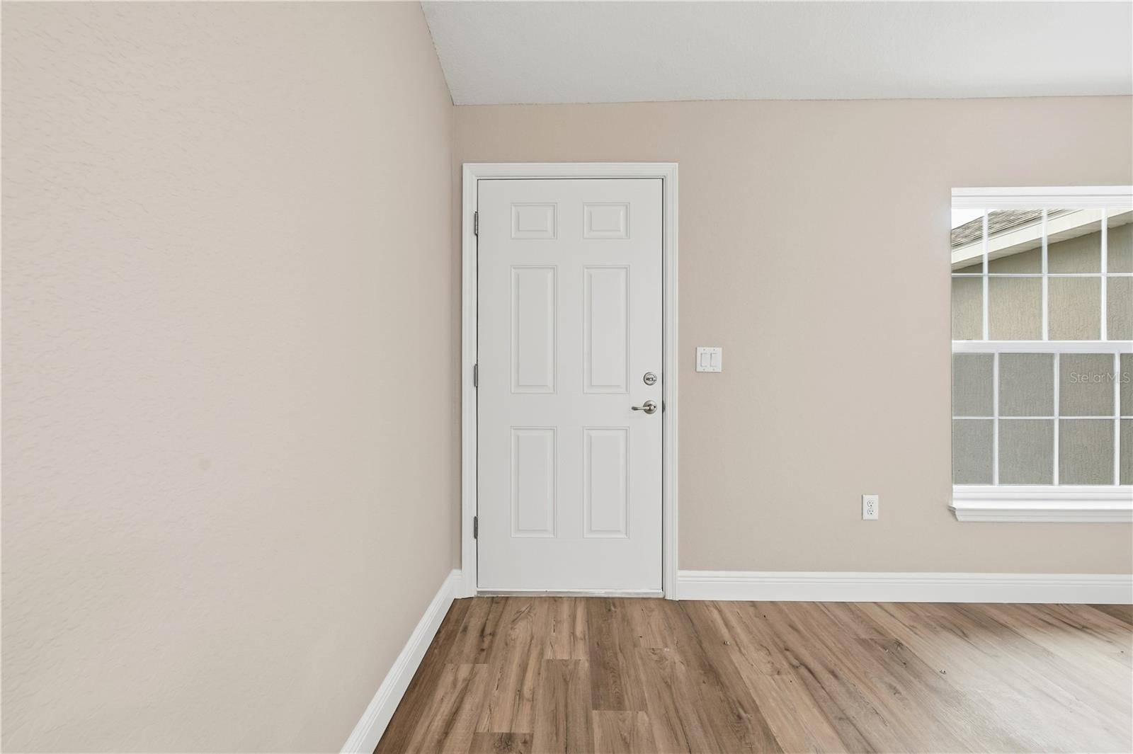 9636 N COUNTRY CLUB WAY, Citrus Springs, FL 34434