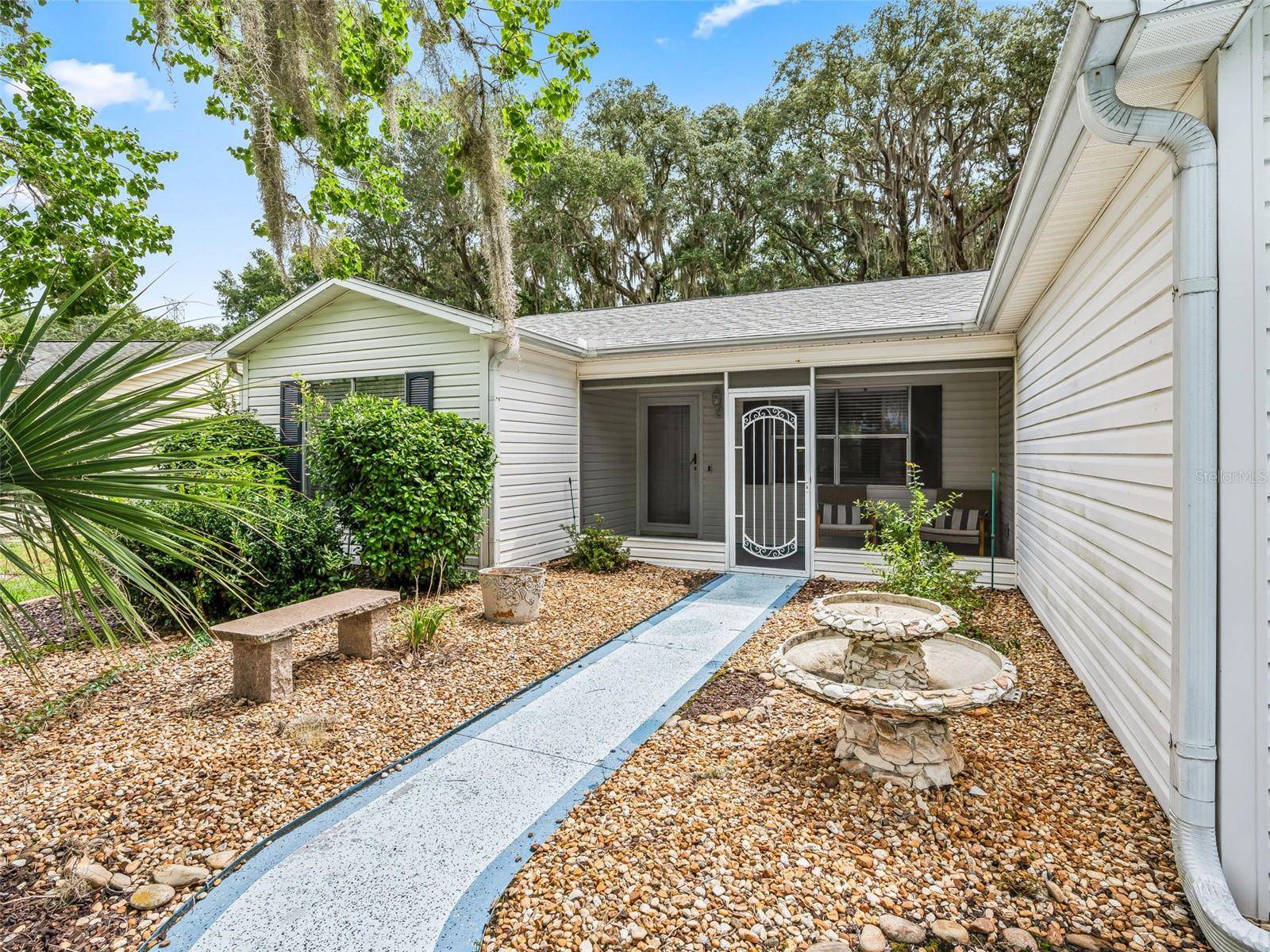 202 JUAREZ WAY, The Villages, FL 32159