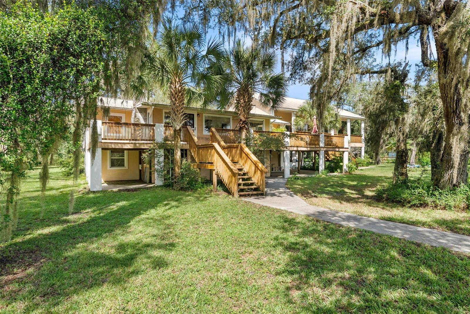 2033 SE HIGHWAY 317, Old Town, FL 32680