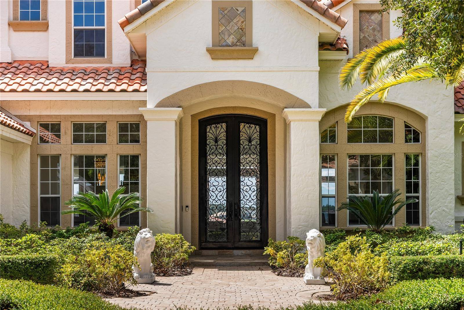 9233 SOUTHERN BREEZE DR, Orlando, FL 32836
