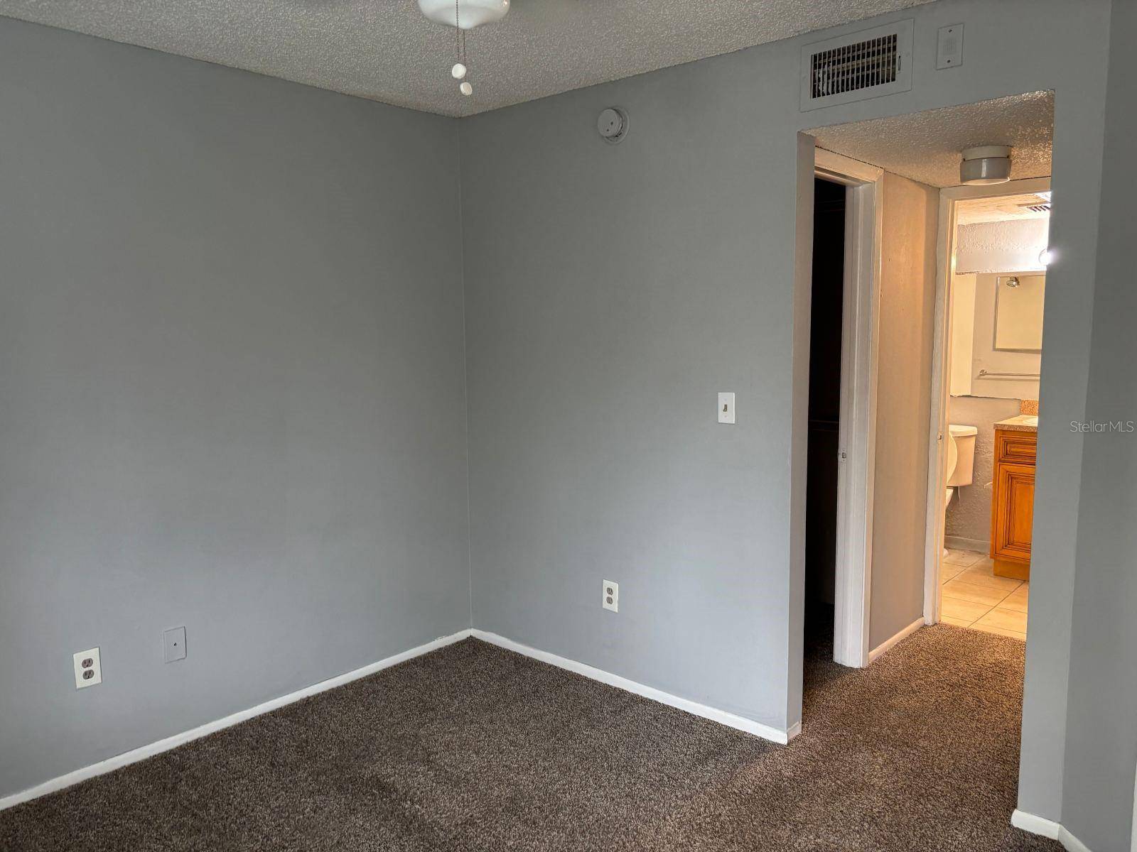 1972 LAKE ATRIUMS CIR #180, Orlando, FL 32839