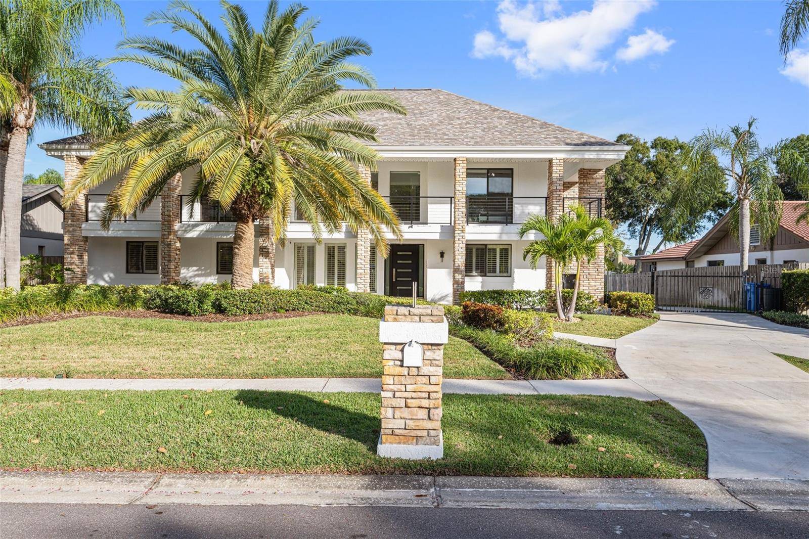 4213 DEEPWATER LN, Tampa, FL 33615