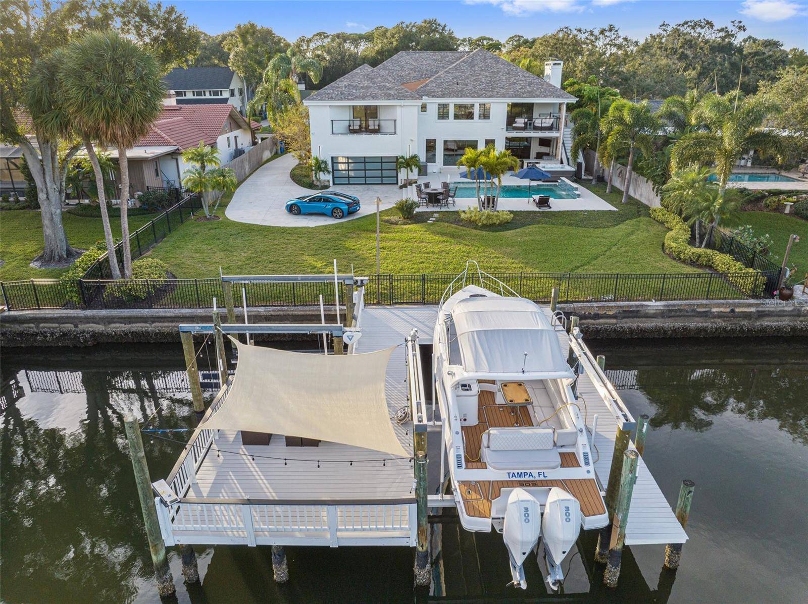 4213 DEEPWATER LN, Tampa, FL 33615