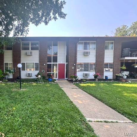 8713 Sieloff DR #H, Hazelwood, MO 63042