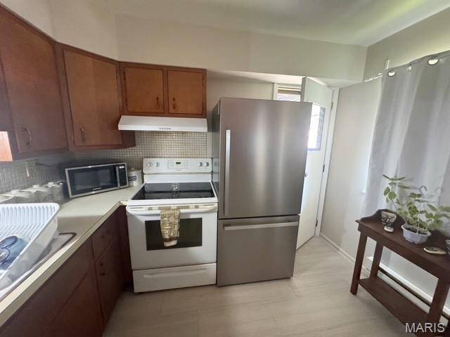 8713 Sieloff DR #H, Hazelwood, MO 63042