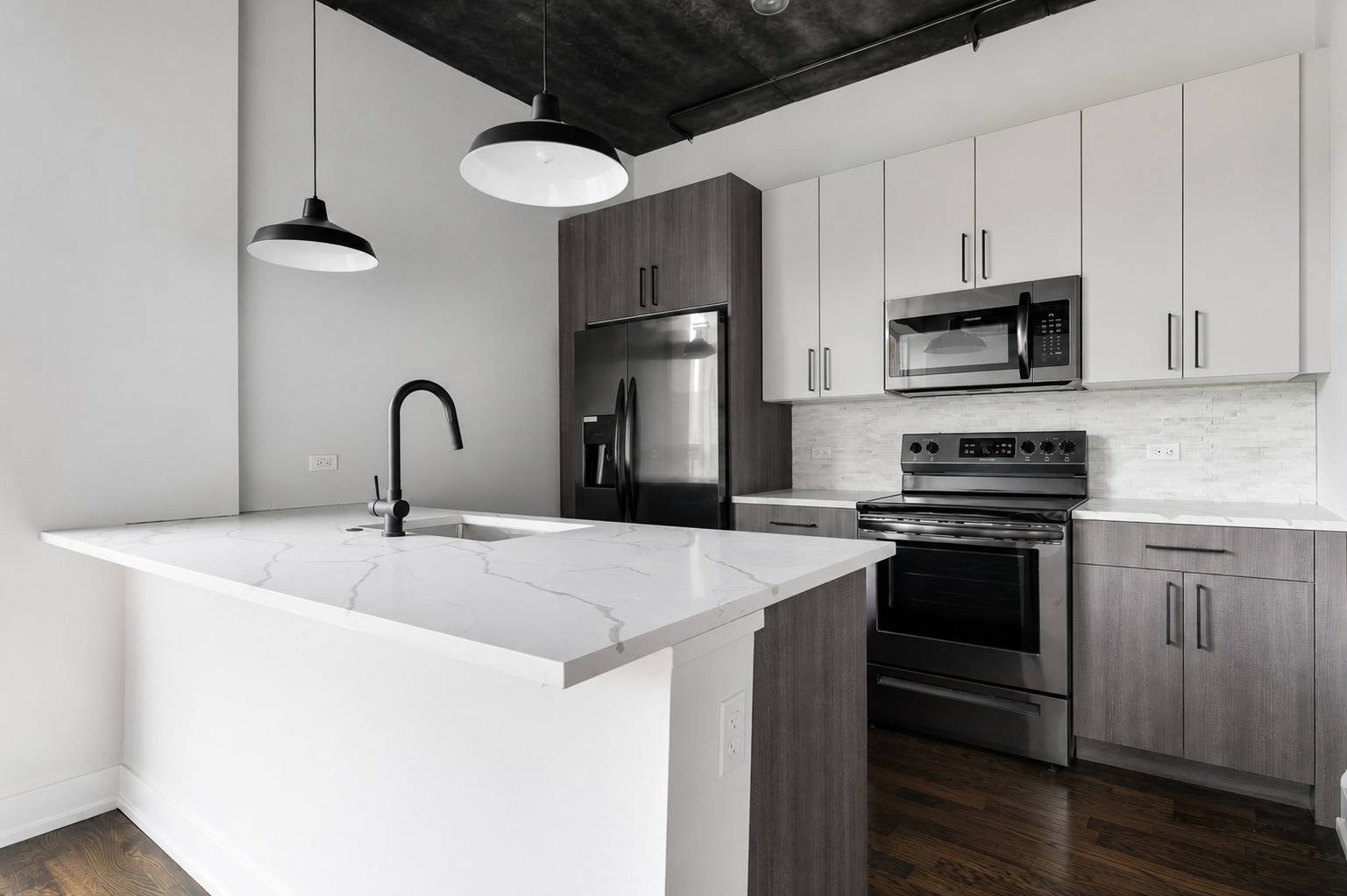 4720 N SHERIDAN RD #4B, Chicago, IL 60640
