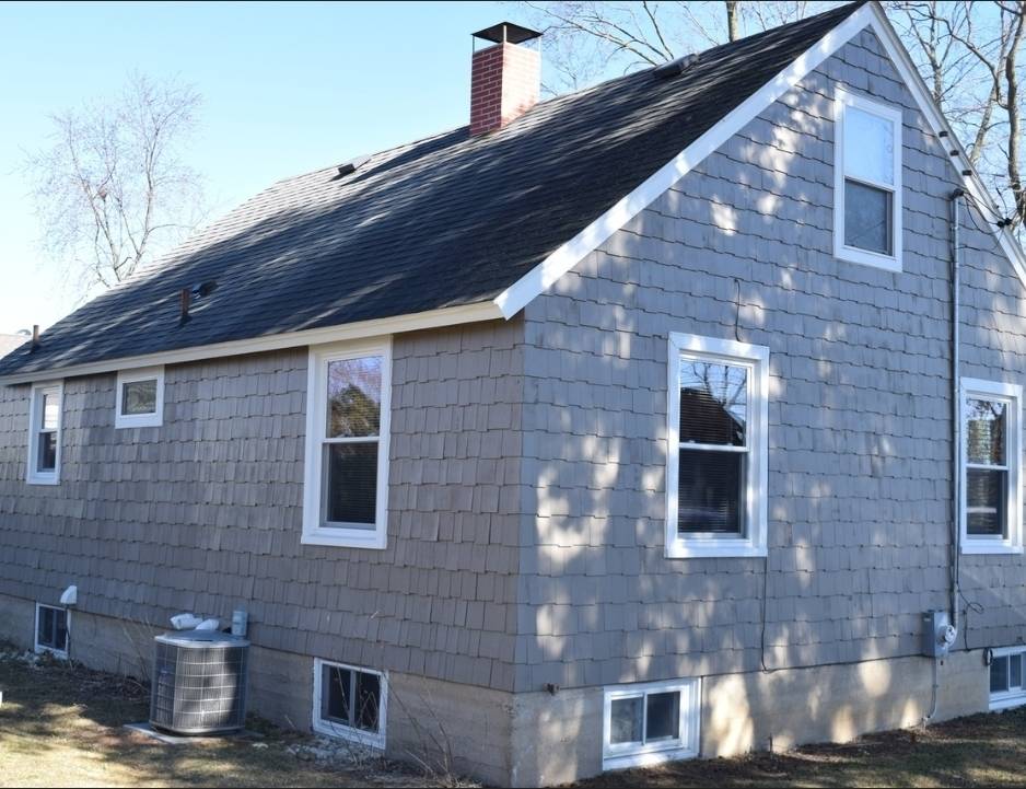 254 W Main ST, Carpentersville, IL 60110