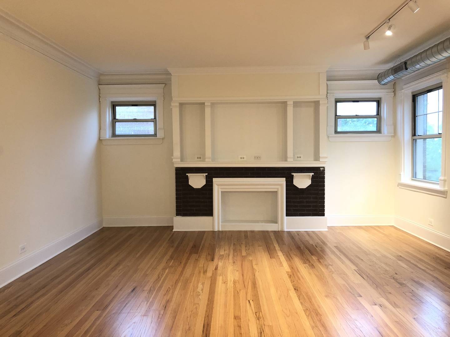 5330 N Kenmore AVE #4E, Chicago, IL 60640