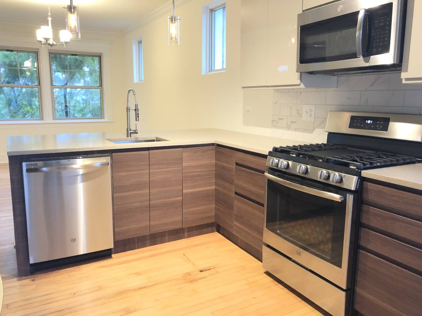 5330 N Kenmore AVE #4E, Chicago, IL 60640