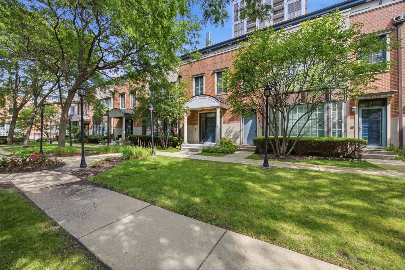 1433 S Prairie AVE #H, Chicago, IL 60605
