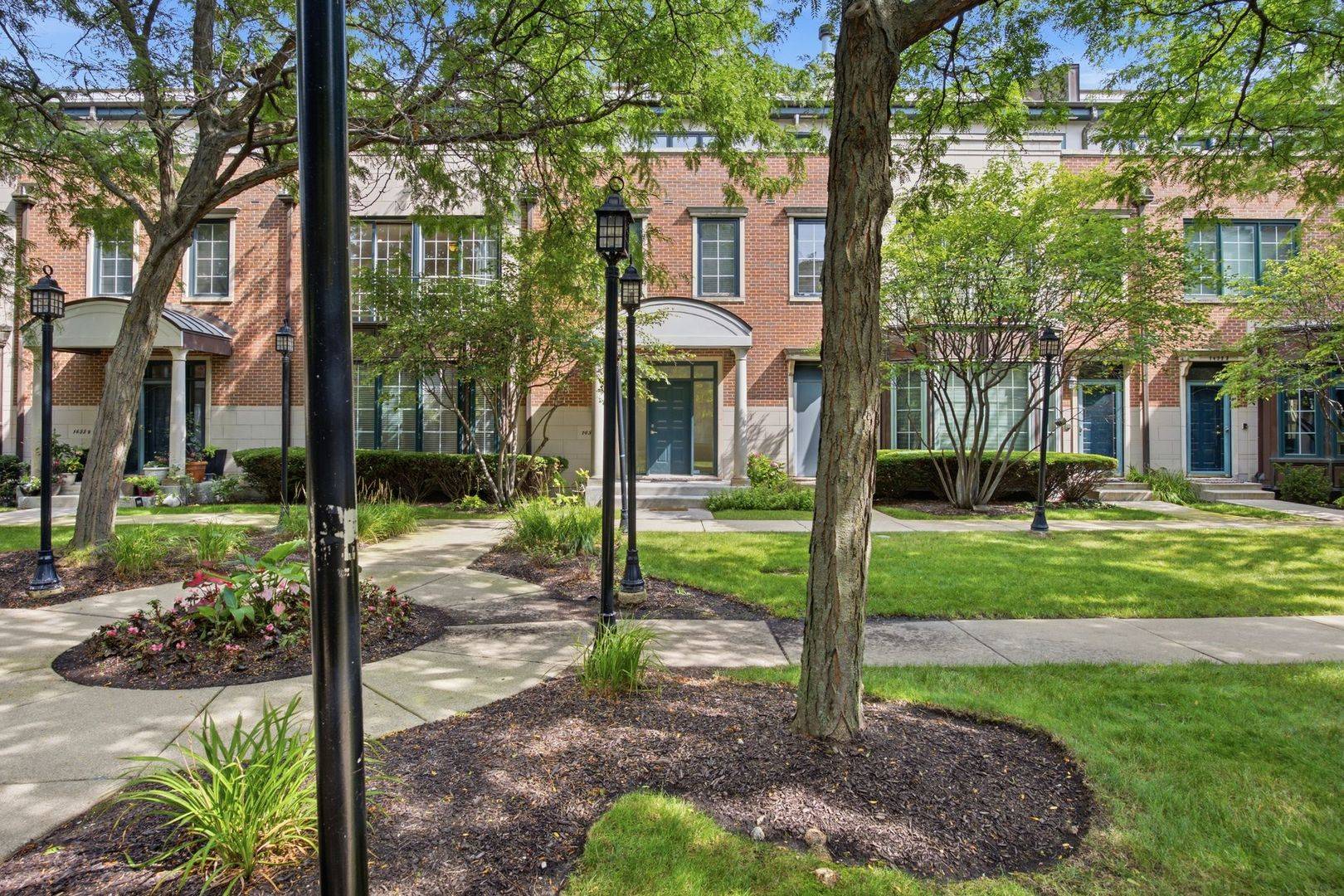 1433 S Prairie AVE #H, Chicago, IL 60605