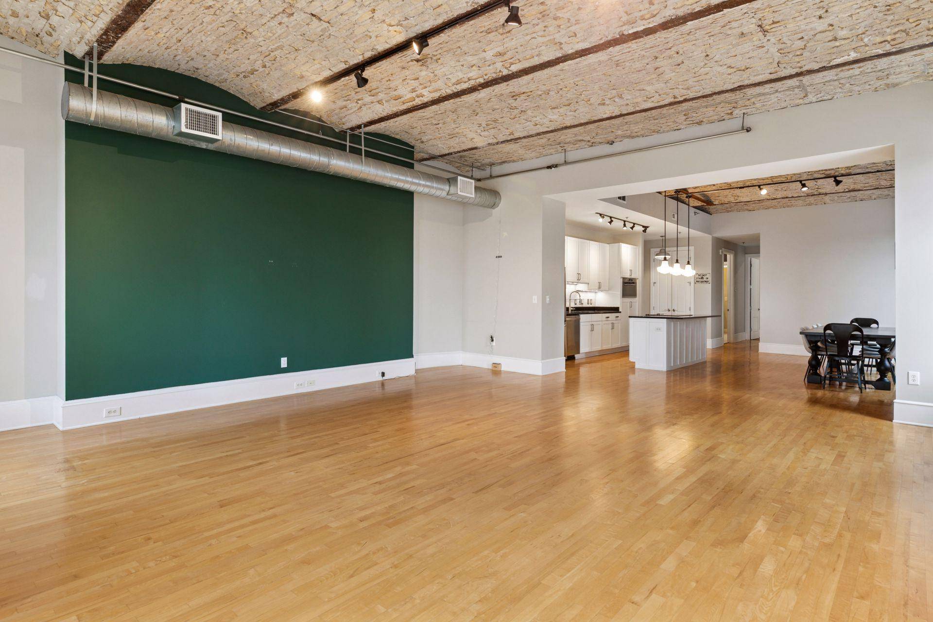 300 Wall ST #203, Saint Paul, MN 55101