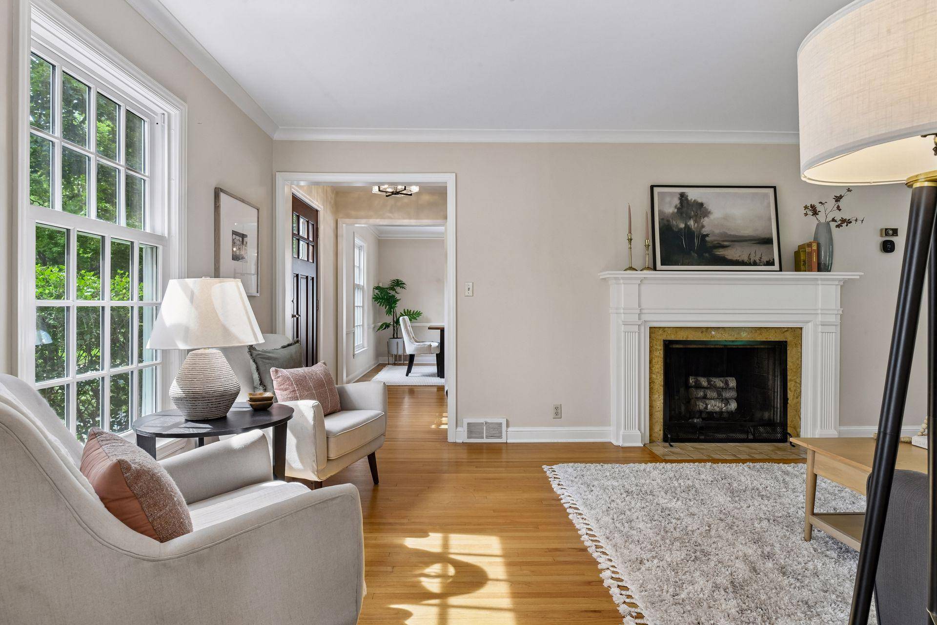 6 Edina CT, Edina, MN 55424