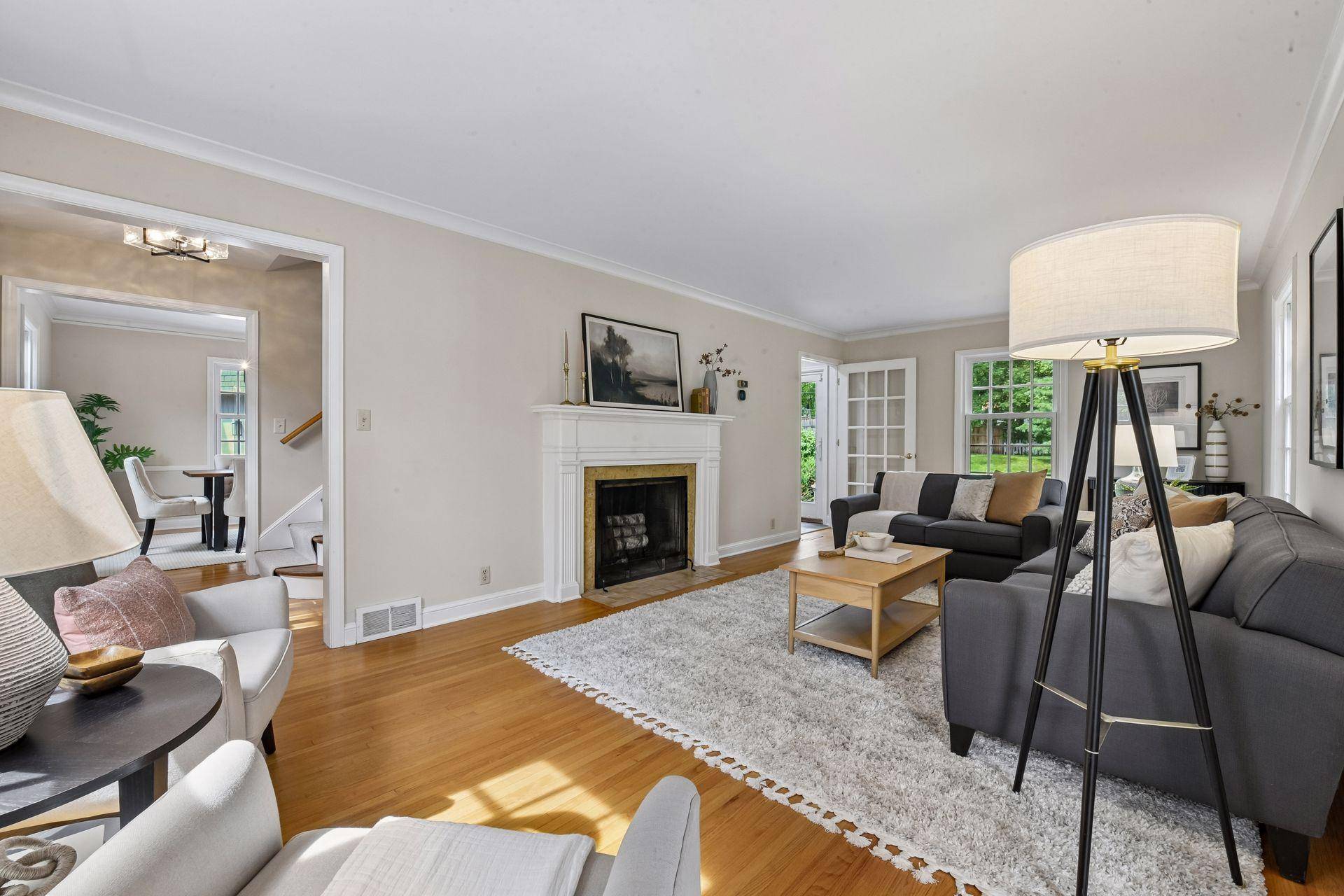 6 Edina CT, Edina, MN 55424