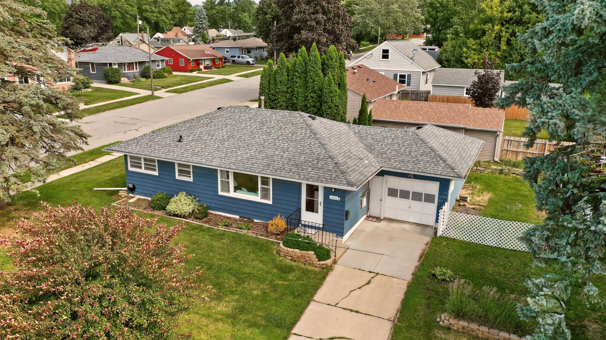 1401 10th ST NE, Rochester, MN 55906