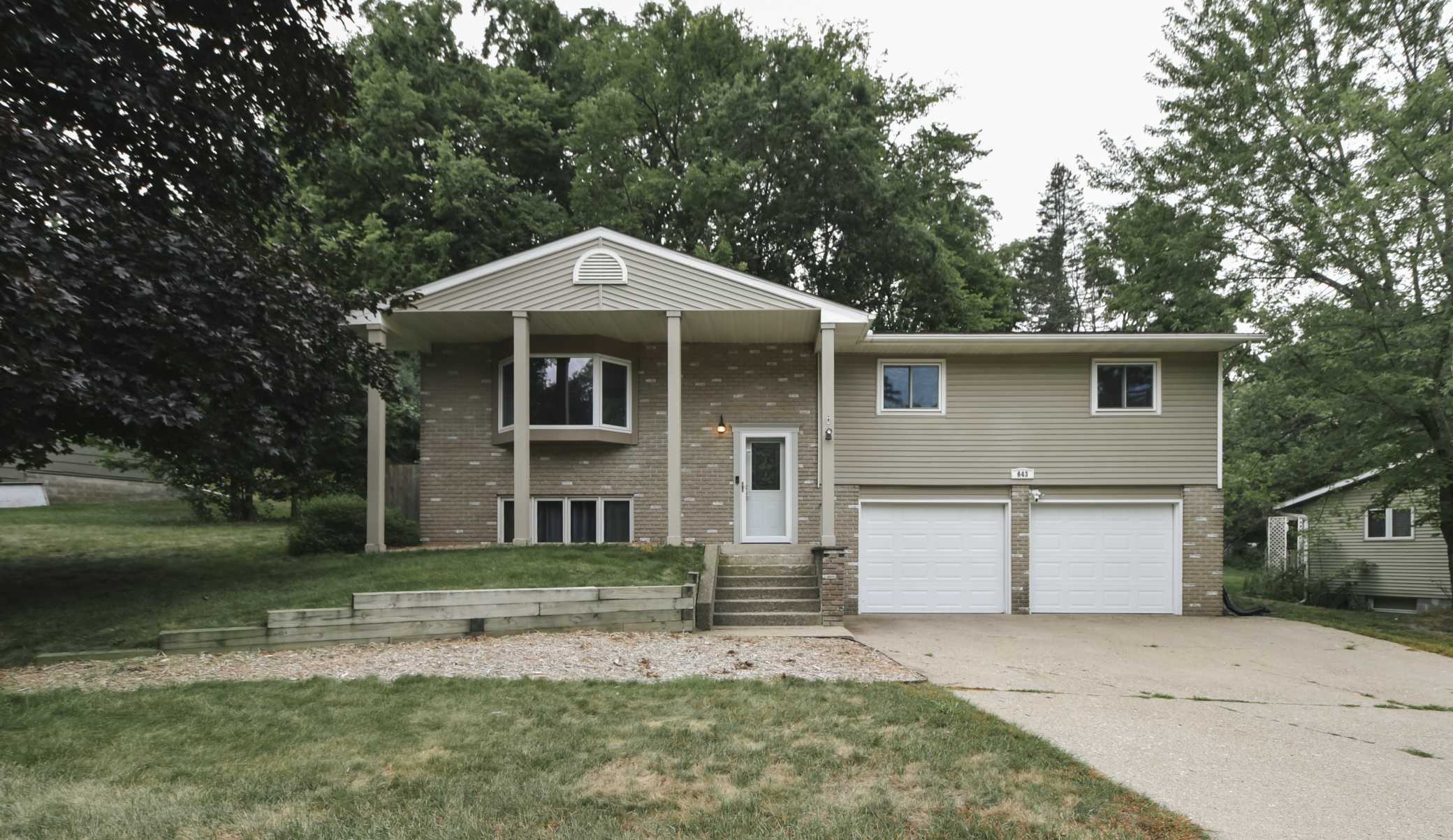643 Pioneer RD, Red Wing, MN 55066