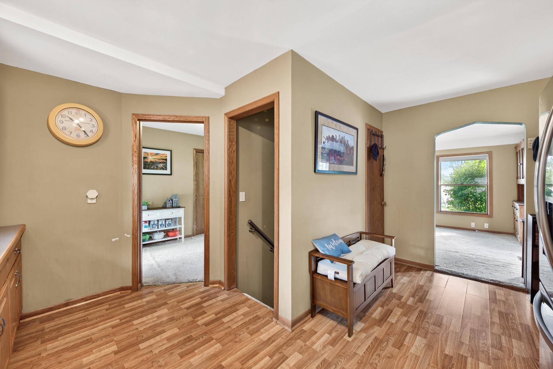 1684 Long Lake RD, New Brighton, MN 55112