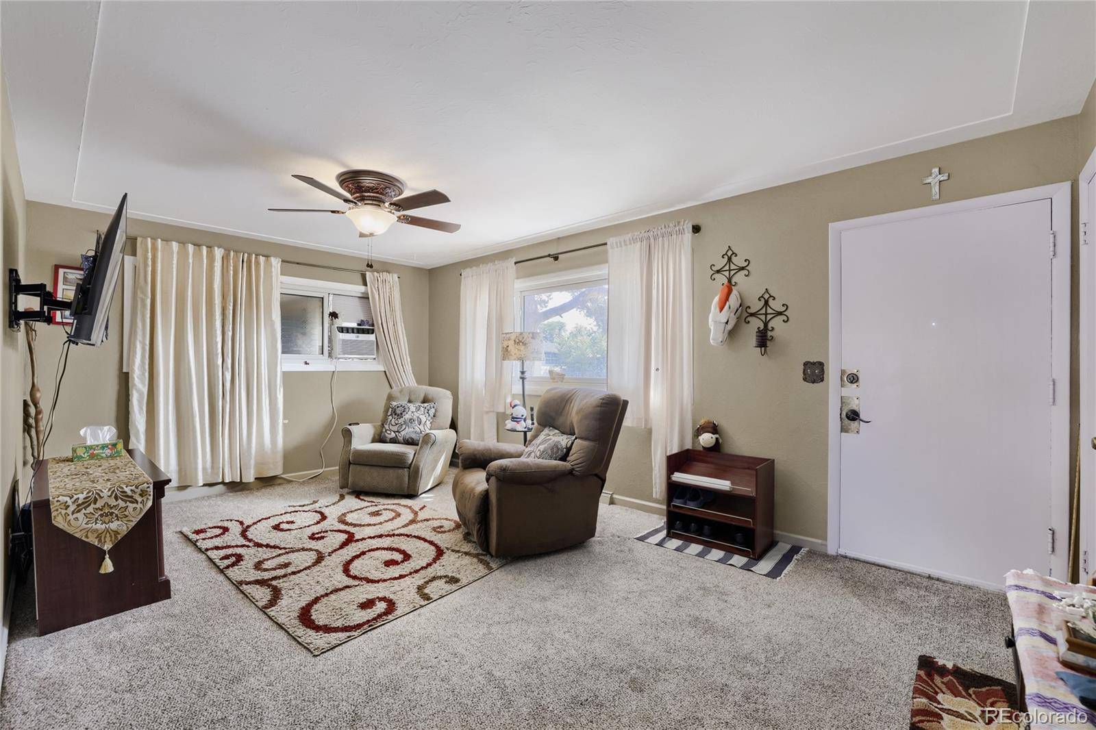 1643 S Quitman ST, Denver, CO 80219