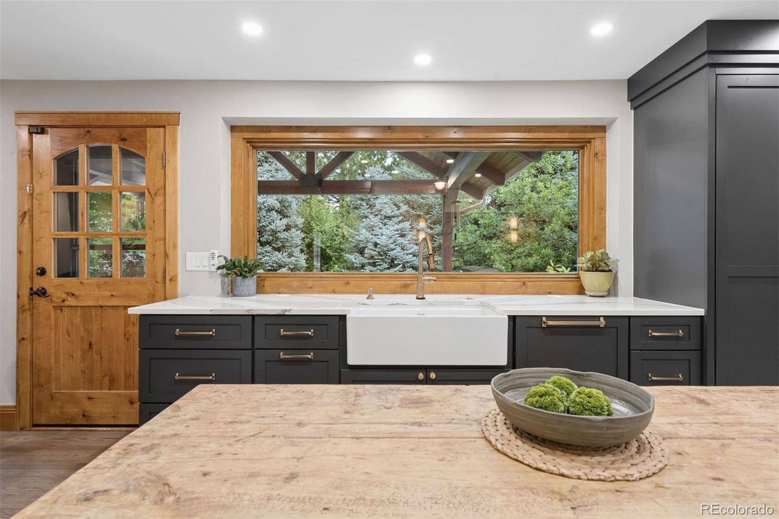 8126 S Glencoe CT, Littleton, CO 80122