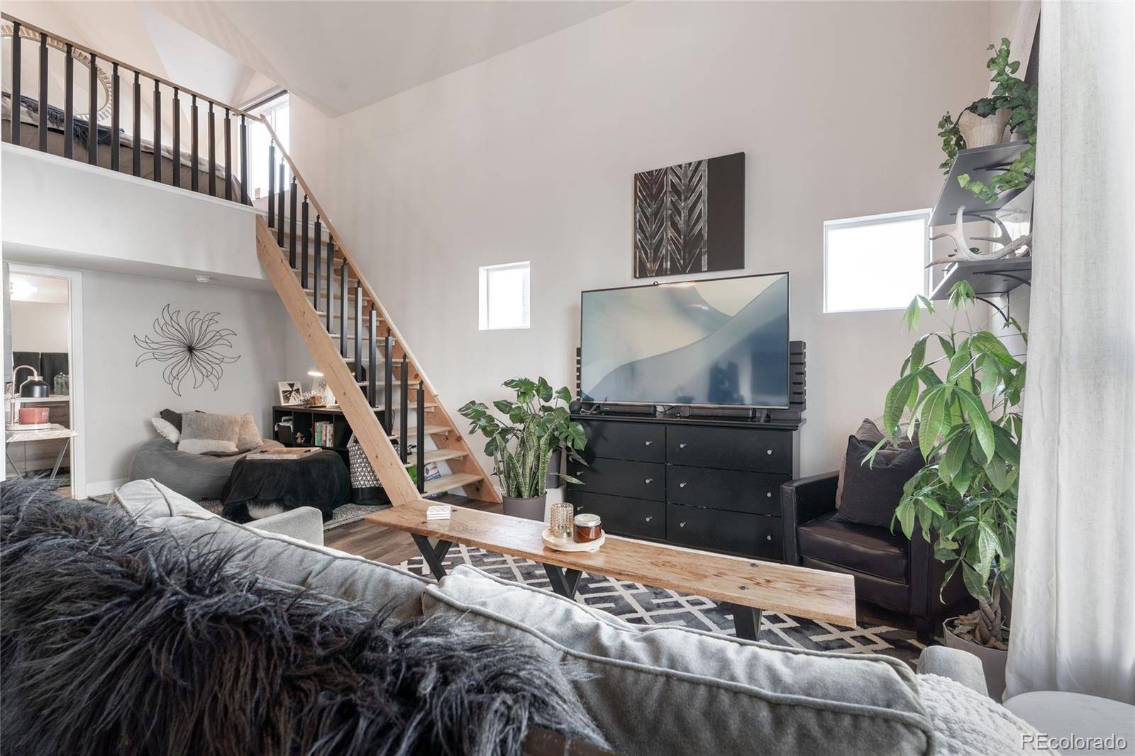 1075 Depew ST, Lakewood, CO 80214