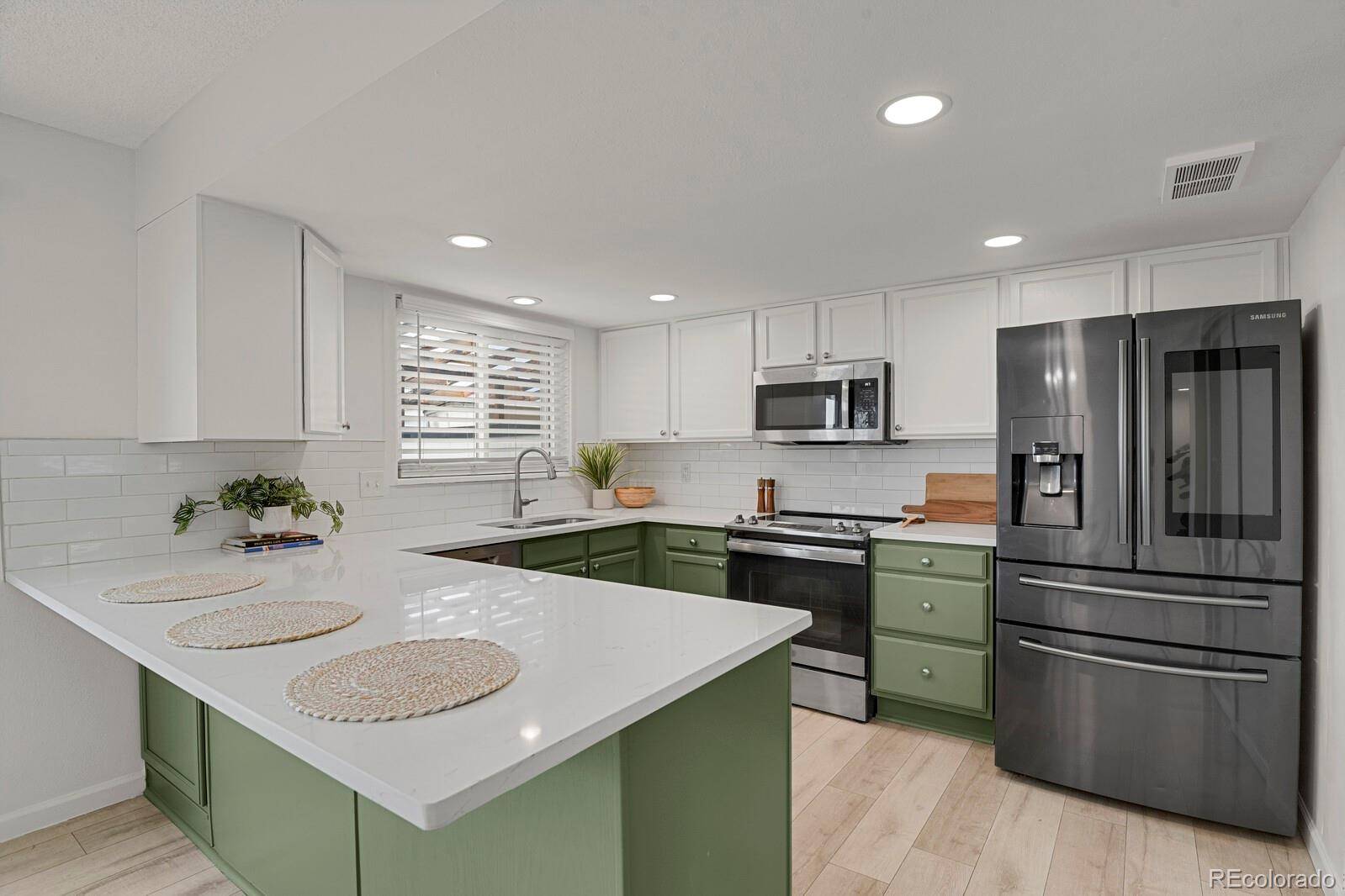 1140 W 88th AVE, Denver, CO 80260