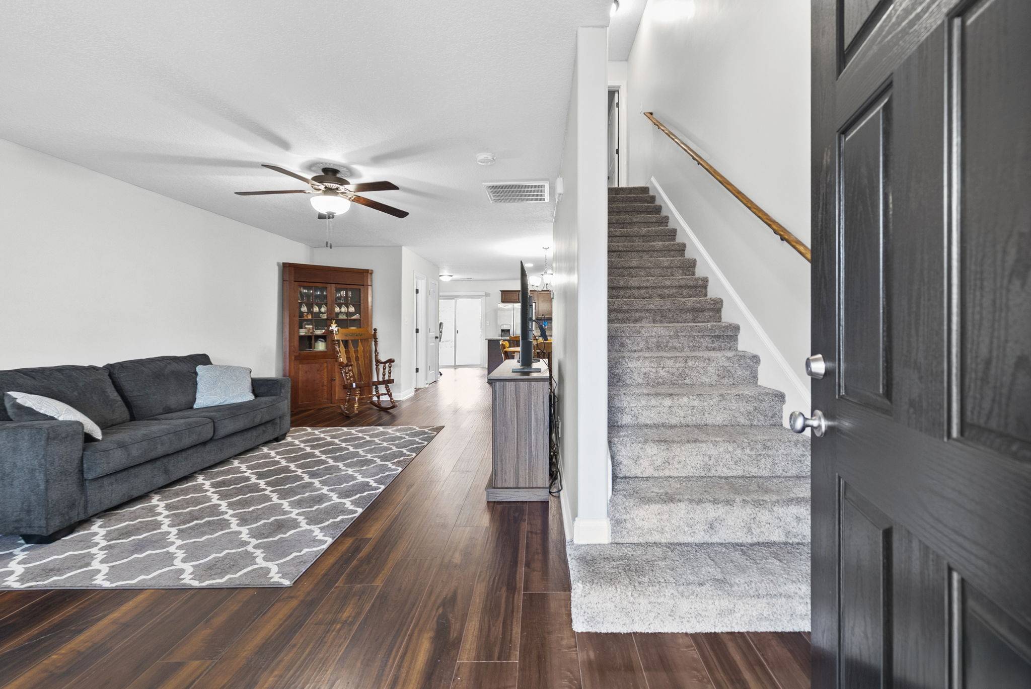 354 Sam Houston Cir, Clarksville, TN 37040