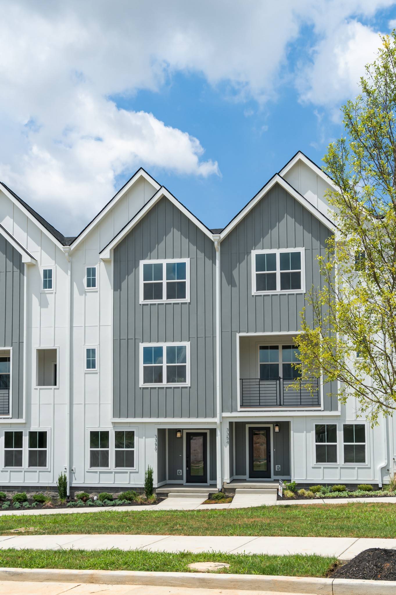 3214 Conviser Dr, Nashville, TN 37207