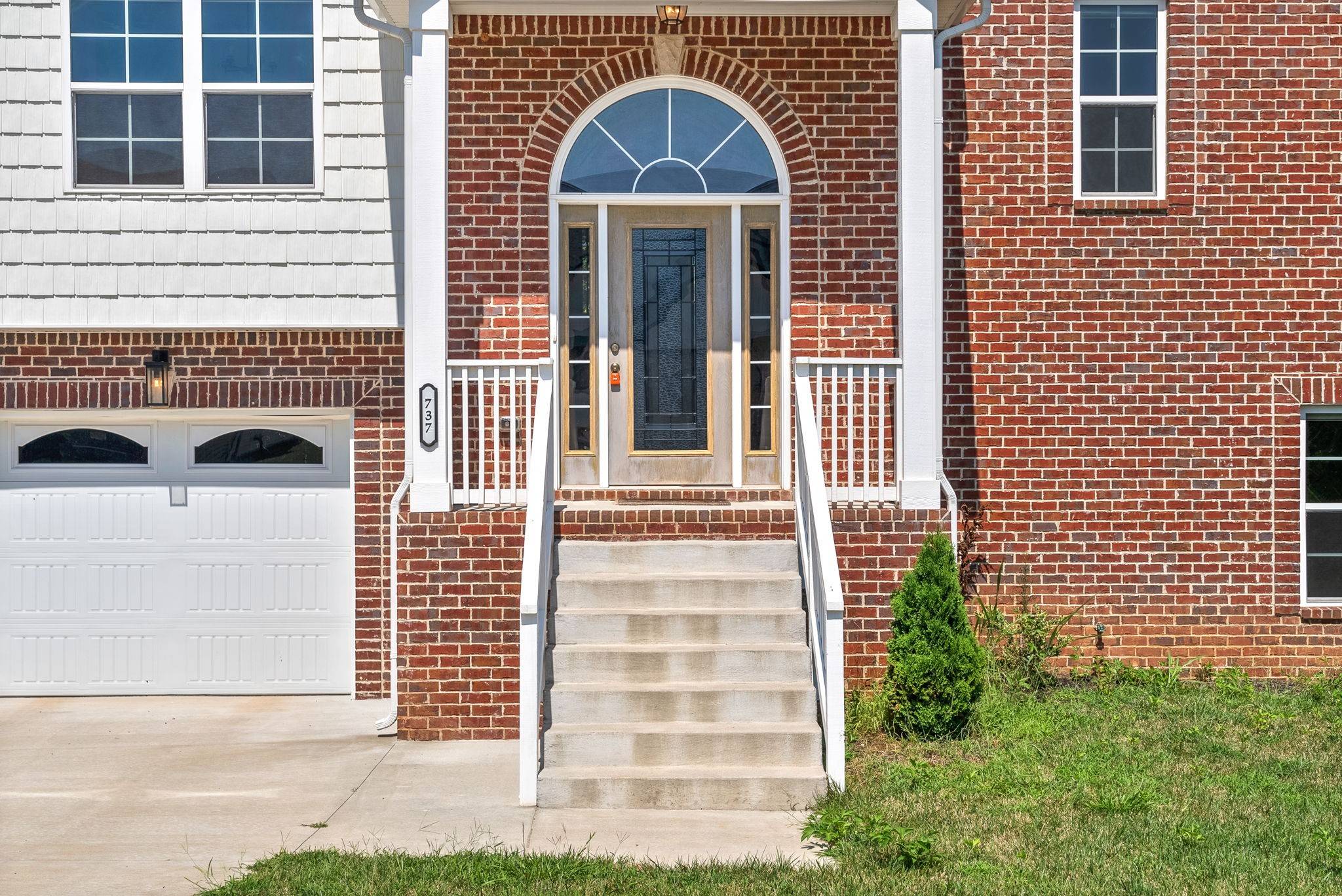 737 Buffalo Ford Dr, Clarksville, TN 37042