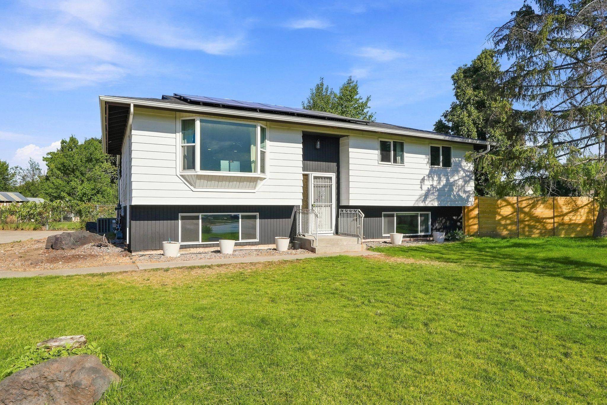11921 E 31st Ave, Spokane, WA 99206
