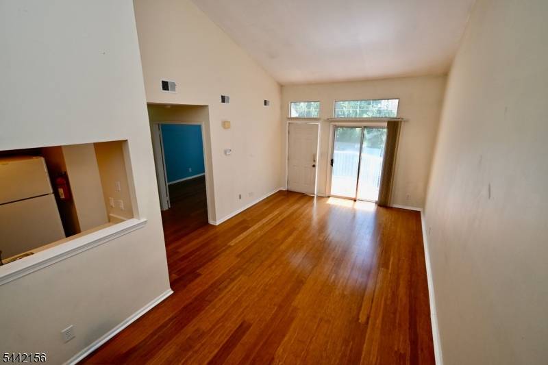 4 Cedar Court, Bedminster Twp., NJ 07921