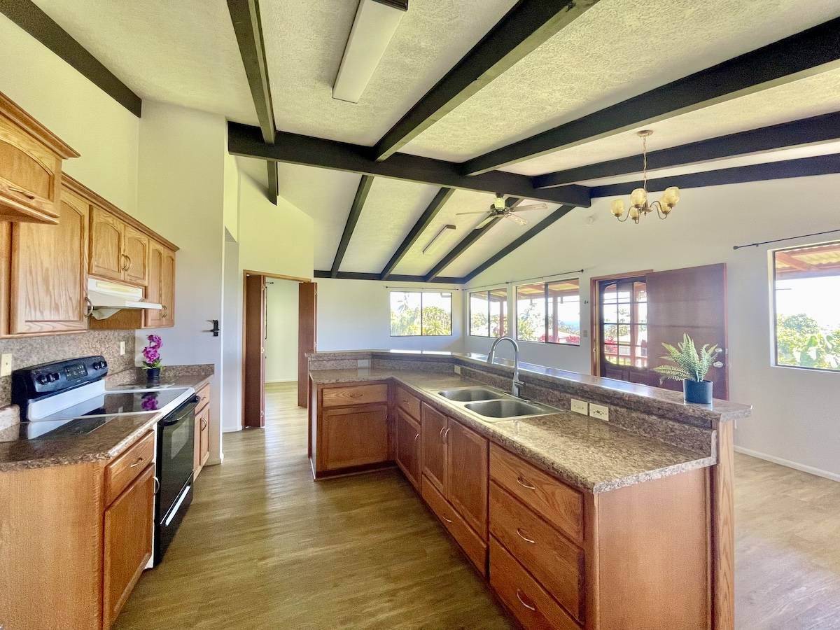28-3519 HONOMU LN, Honomu, HI 96728