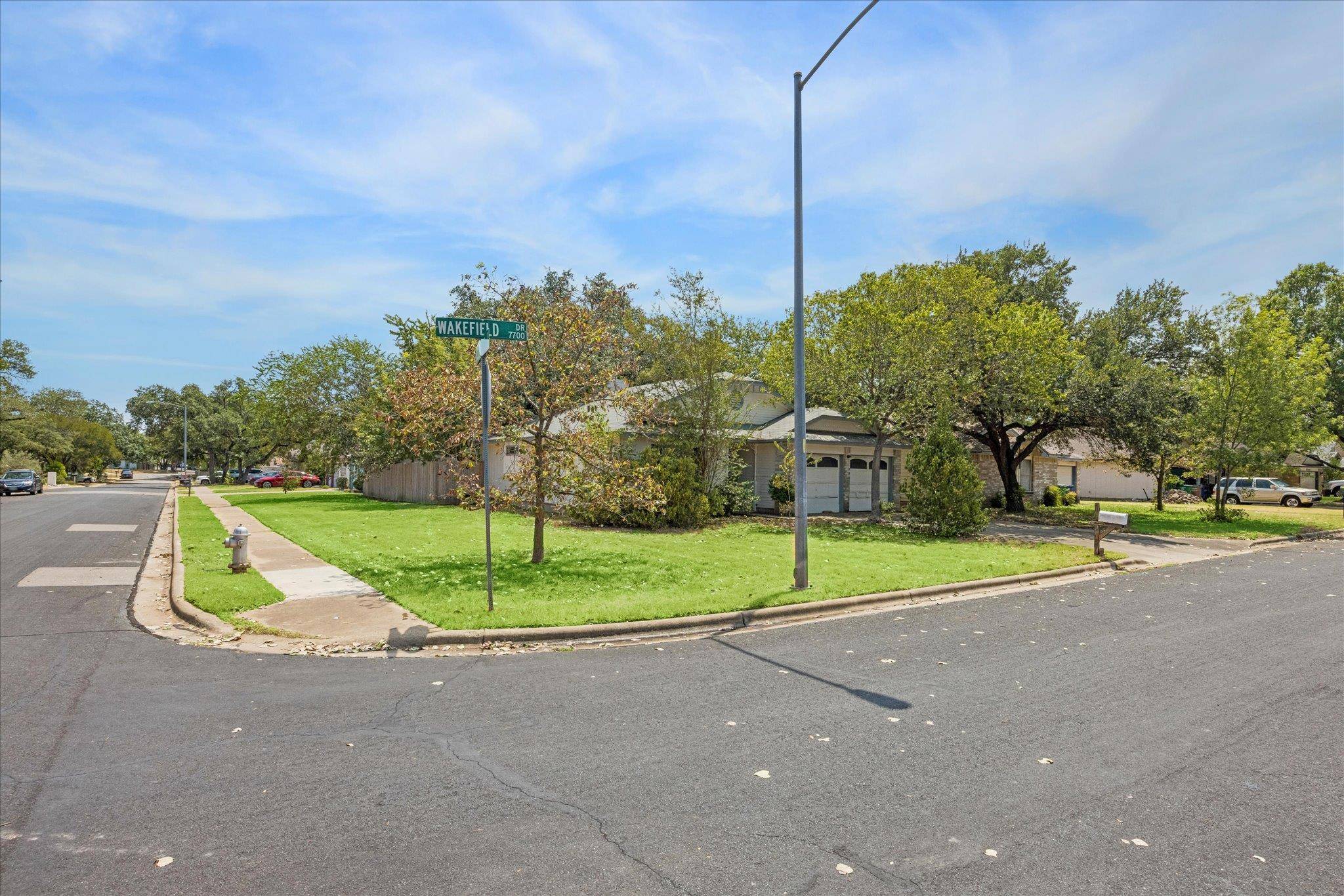 7701 Wakefield DR, Austin, TX 78749