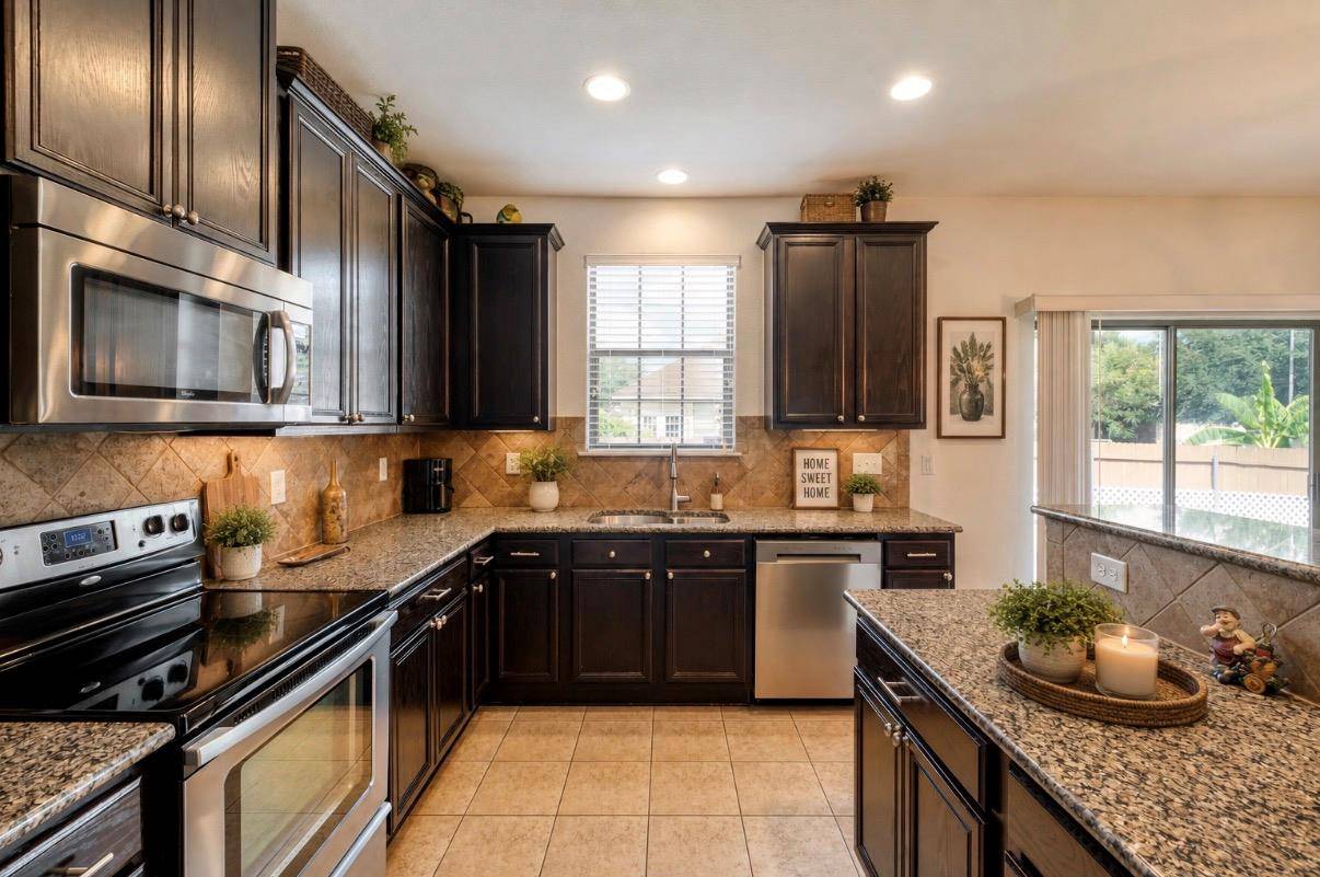 8600 Panadero DR, Austin, TX 78747