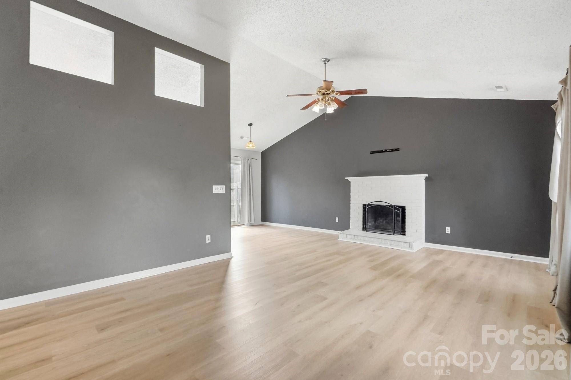 9046 Milton Morris DR, Charlotte, NC 28227