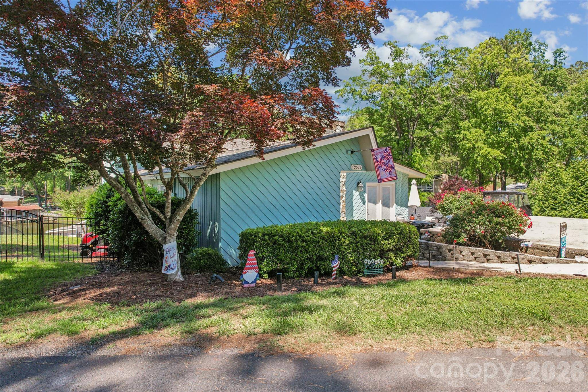 49571 Blackberry RD, Norwood, NC 28128