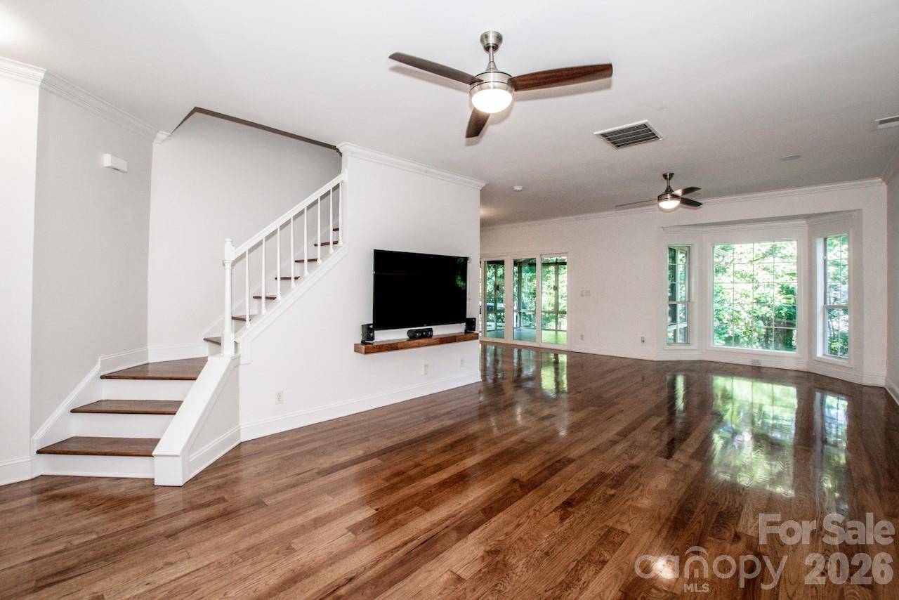 10211 Danesway LN, Cornelius, NC 28031