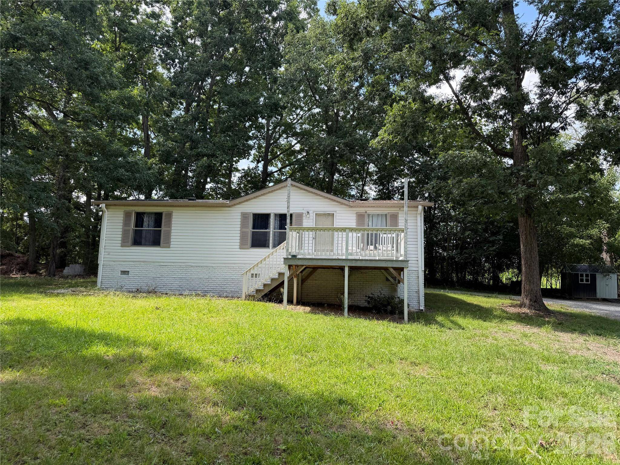 32139 Blakley DR, Albemarle, NC 28001