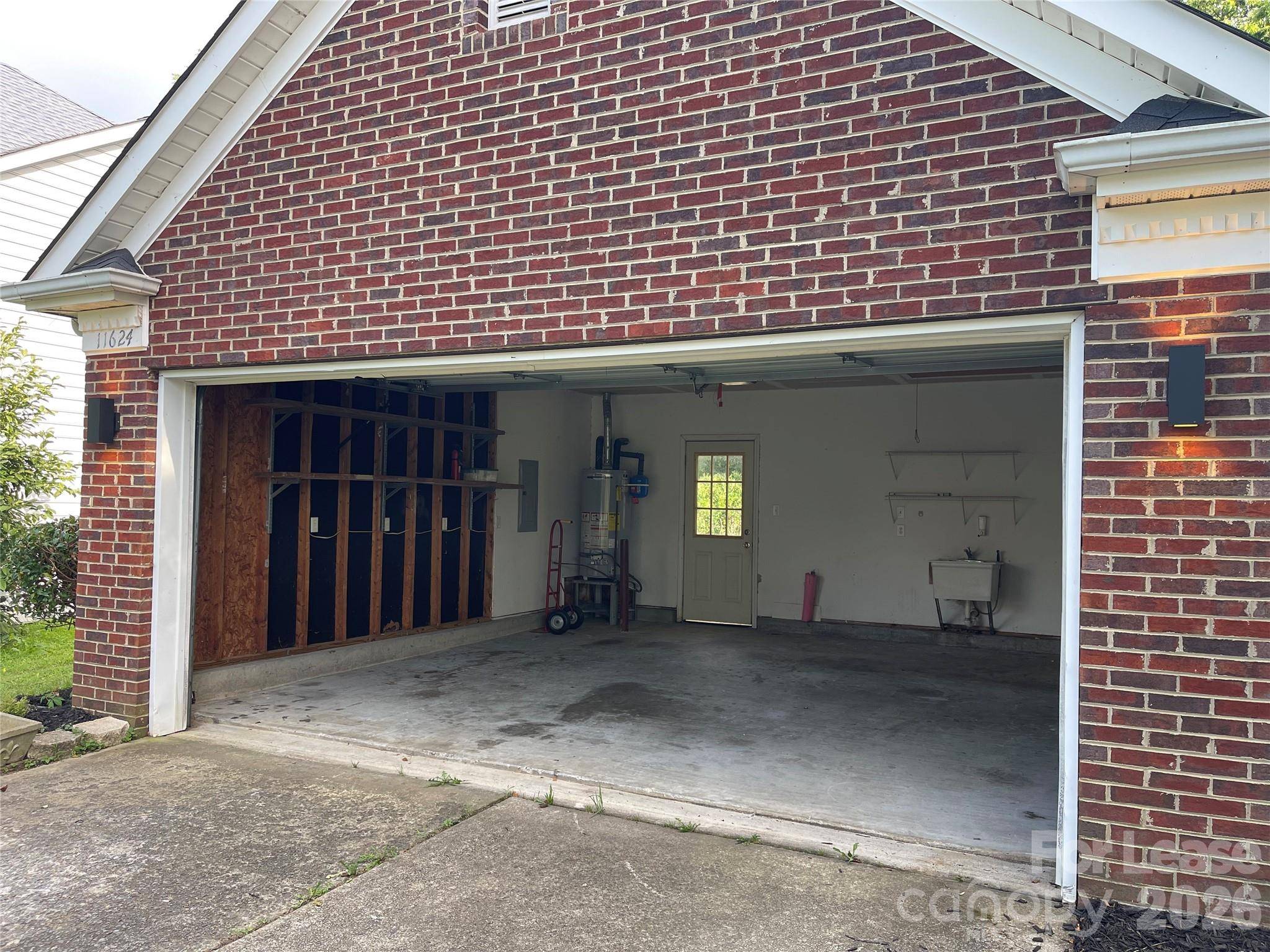 11624 Larix DR, Charlotte, NC 28273
