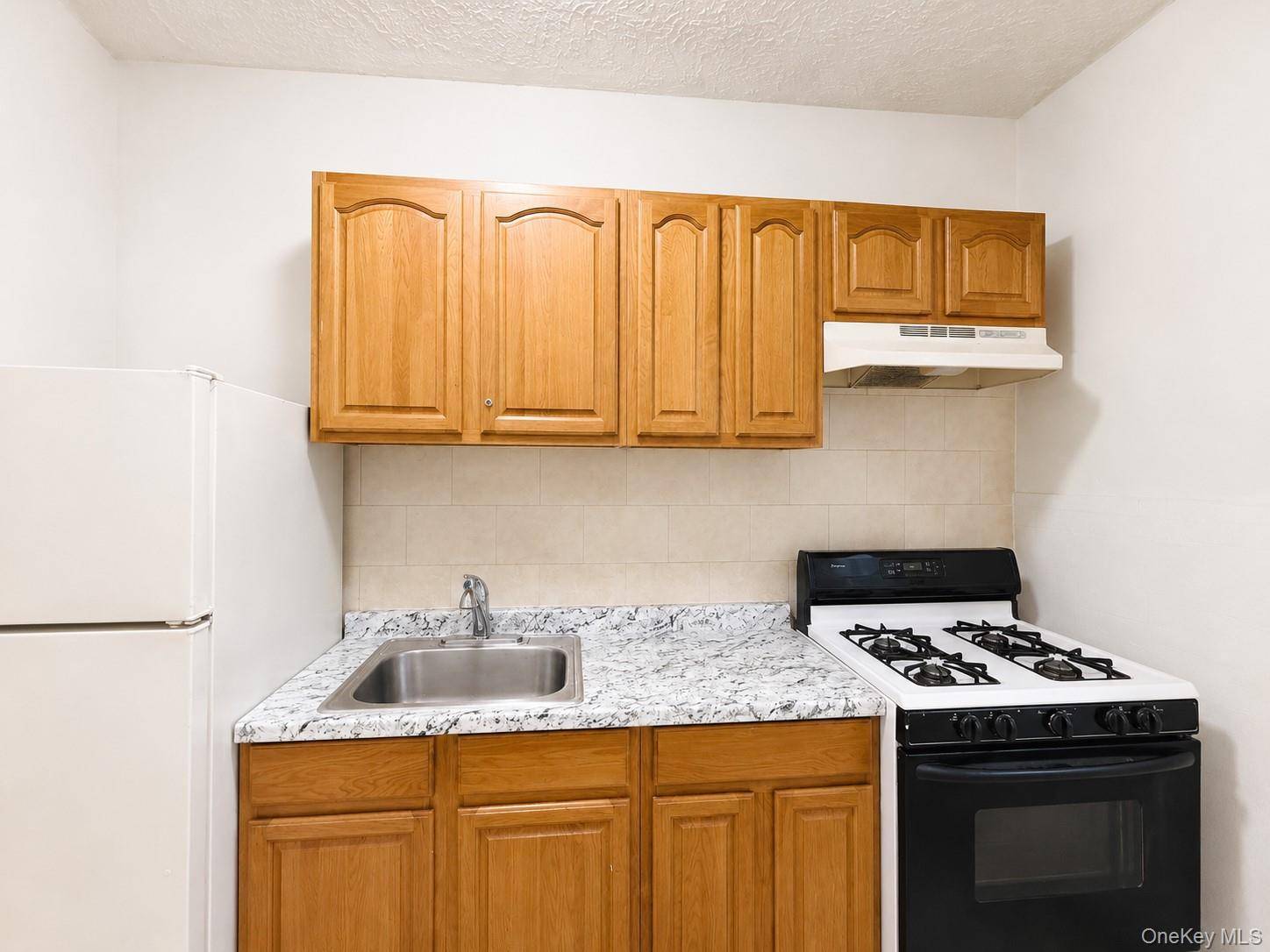 1171 Colgate AVE, Bronx, NY 10472