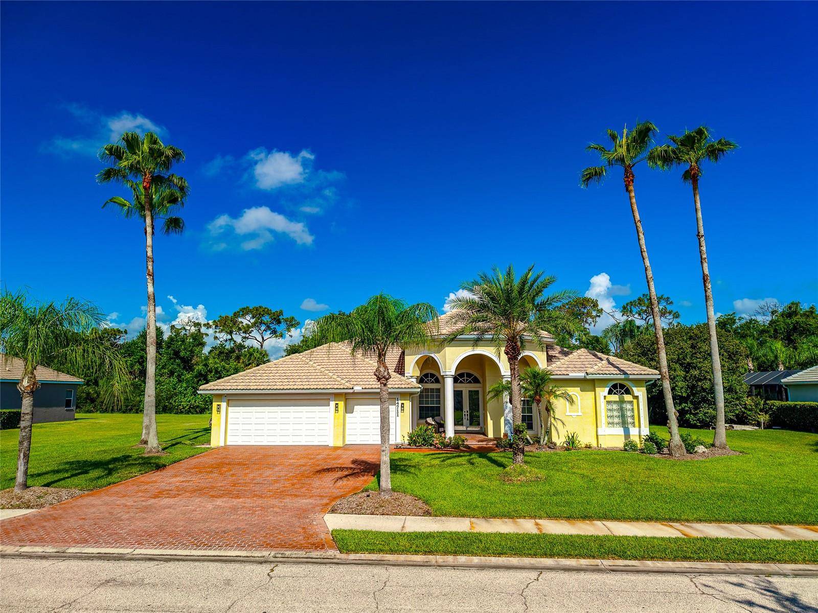 14711 2ND AVENUE CIR NE, Bradenton, FL 34212