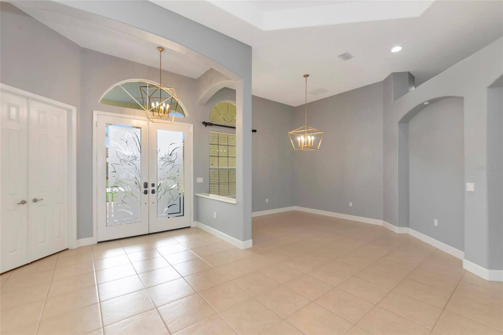 14711 2ND AVENUE CIR NE, Bradenton, FL 34212